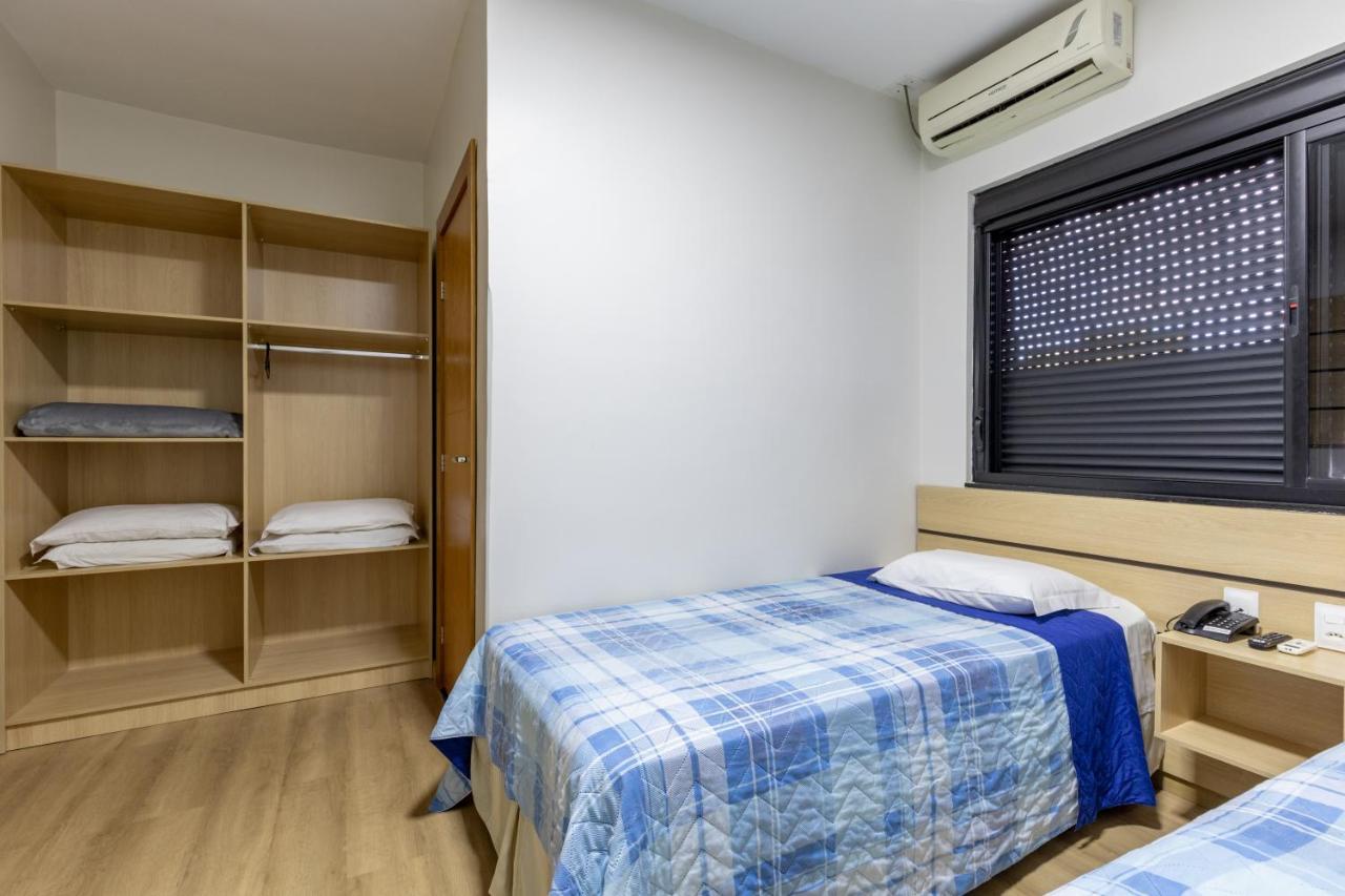 Hotel Lisbor Francisco Beltrão Екстериор снимка