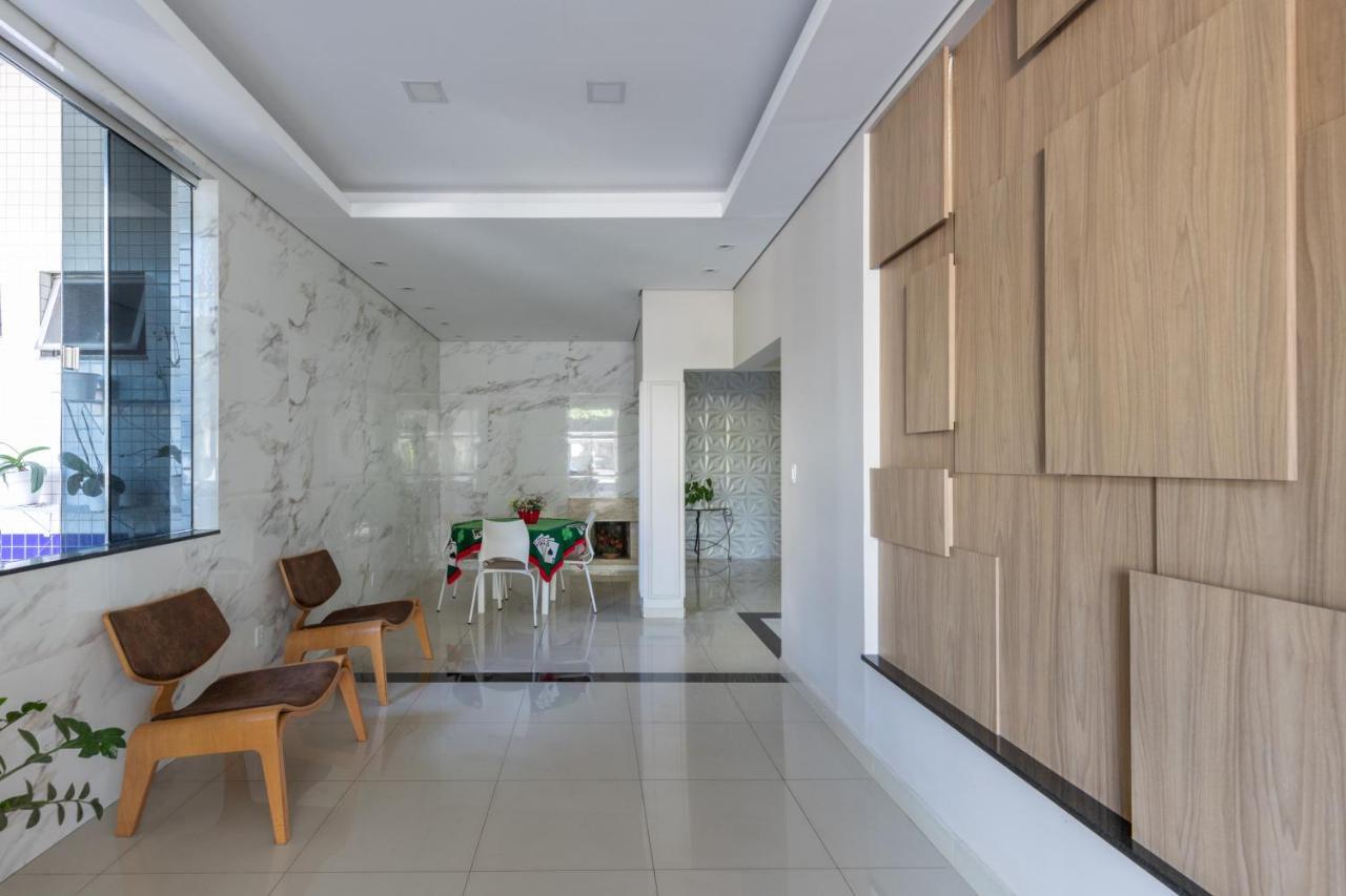 Hotel Lisbor Francisco Beltrão Екстериор снимка